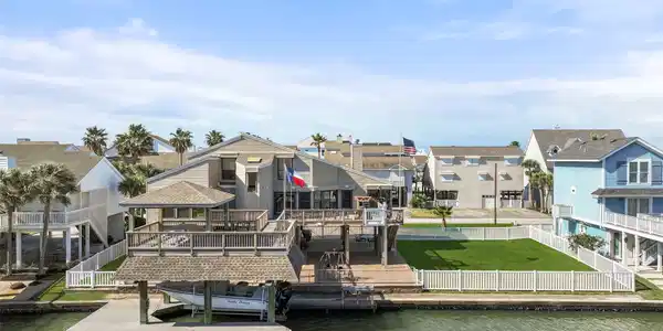 3408 Jolly Roger Circle