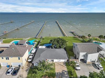8010 Ocean Drive