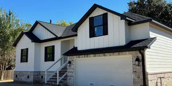 2510 Dauphin Court