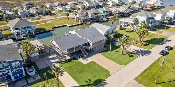 235 Galleon Drive