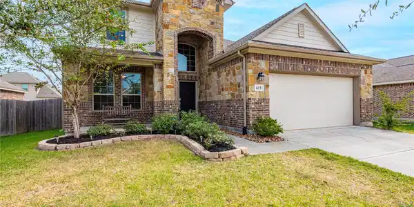 615 Laurel Trail Lane
