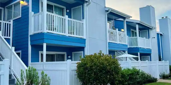 3506 Cove View Boulevard