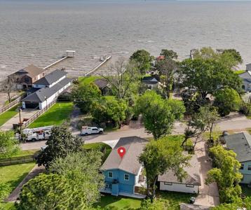 3802 Bayshore Drive