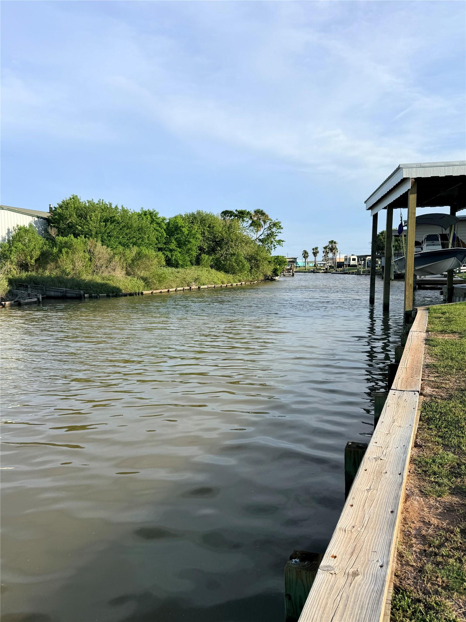 Image 4: Canal facing South.