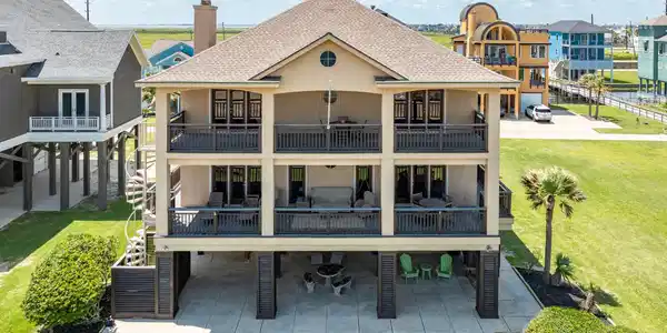 9 Blue Heron Drive