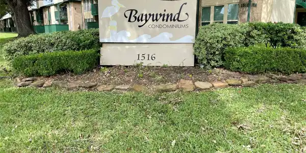 1516 Bay Area Boulevard