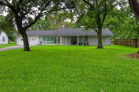 106 Crow Road