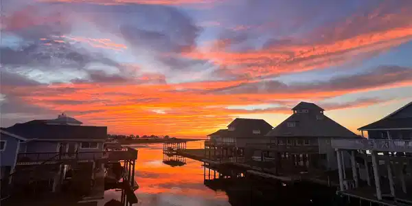 Image 2: OUTSTANDING SUNSET VIEW FROM THE LOT