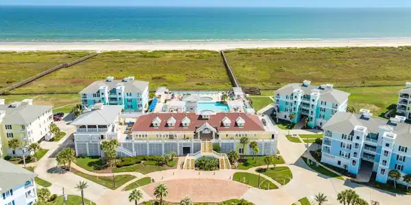 Image 2: Pointe West Beachfront Condo