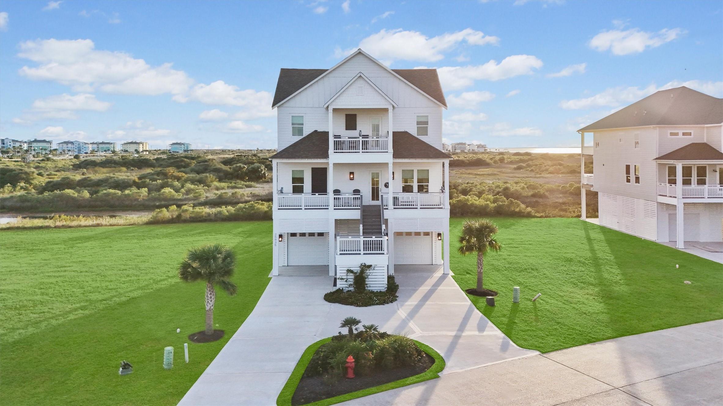 Image 4: This custom built home by Sapphire Sea Homes is th