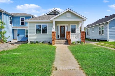 4110 Avenue T 1/2