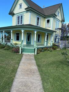100 Welch Avenue