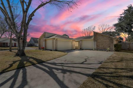 423 Meadowpoint Drive