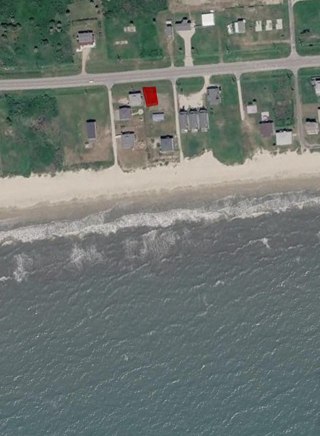Image 4: Red Line is approx lot layout
