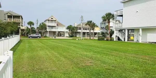 4118 Silver Reef