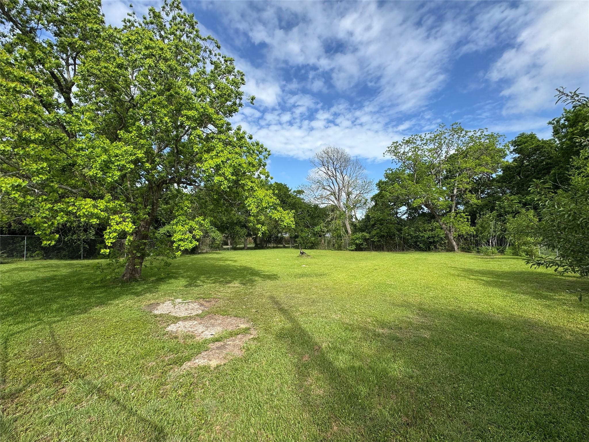 Image 2: Cleared and ready for your custom home or next inv