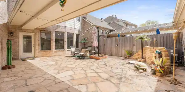 2411 Clippers Square