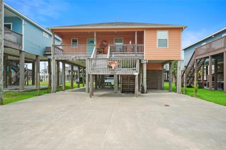 869 Surfview Road