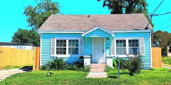 318 7th Street N