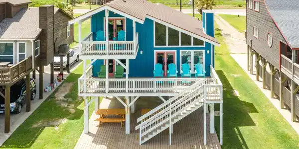 2426 Bluewater Hwy