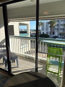 6102 Seawall Boulevard