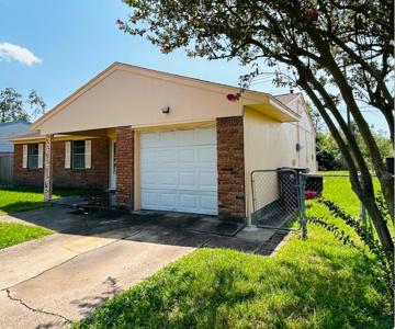 2909 N 14TH Avenue Avenue N