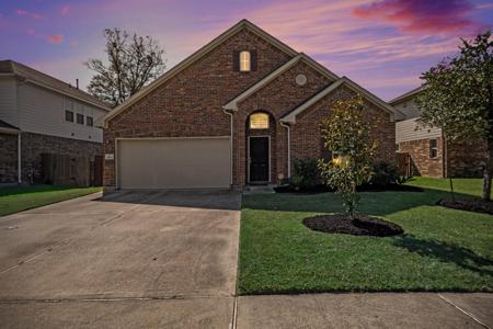 2502 Bay Hill Drive