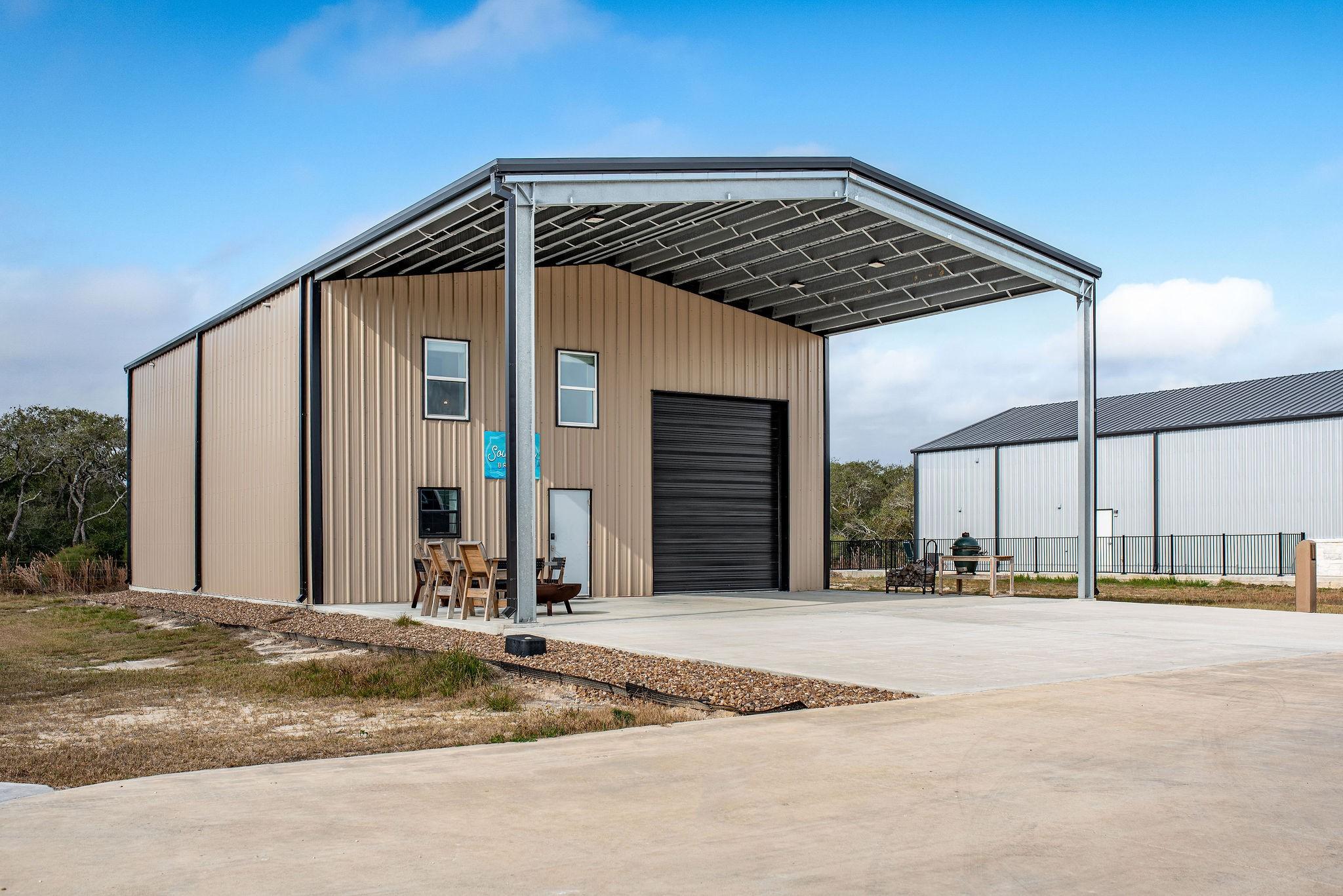 Image 1: Welcome to 96 Circle Hook, Port O'Connor