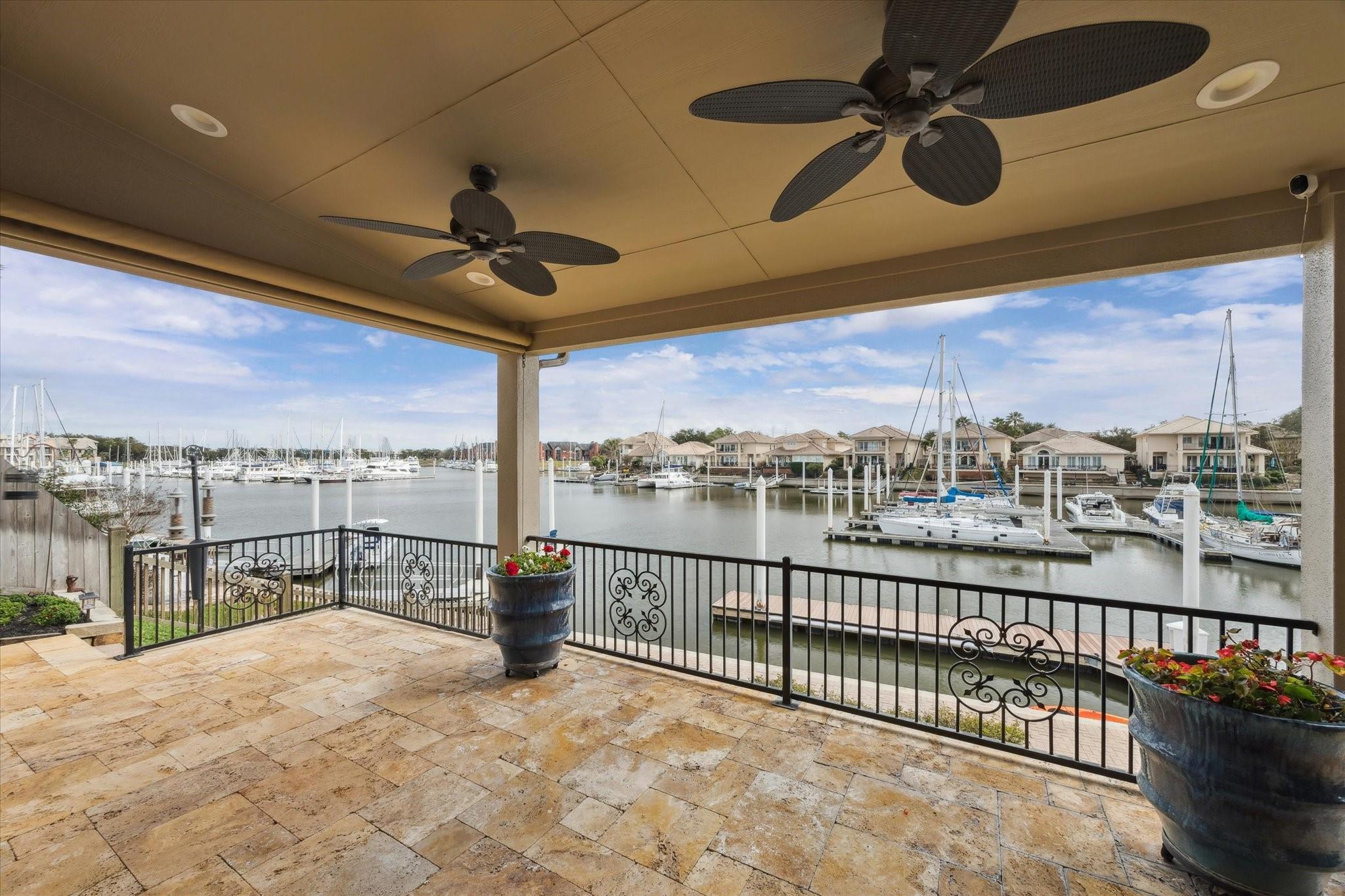 Image 2: ENJOY SPECTACULAR MARINA VIEWS ALL YEAR ROUND WITH