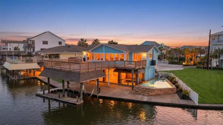1326 Hawaii Drive