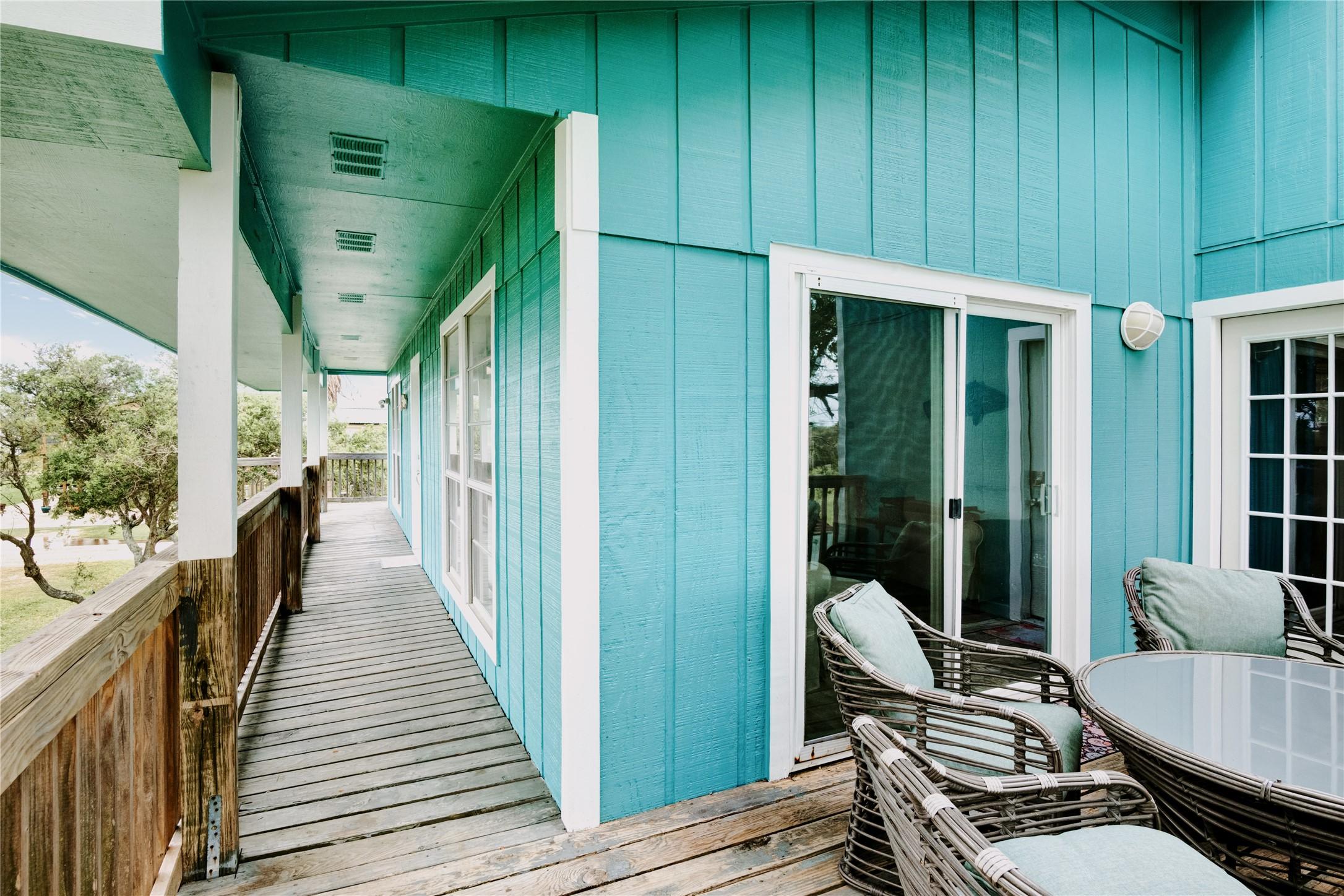 Image 4: Fresh painted exterior