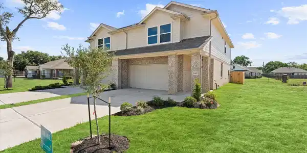 Image 2: Representative photo of a similar home NOT ACTUAL