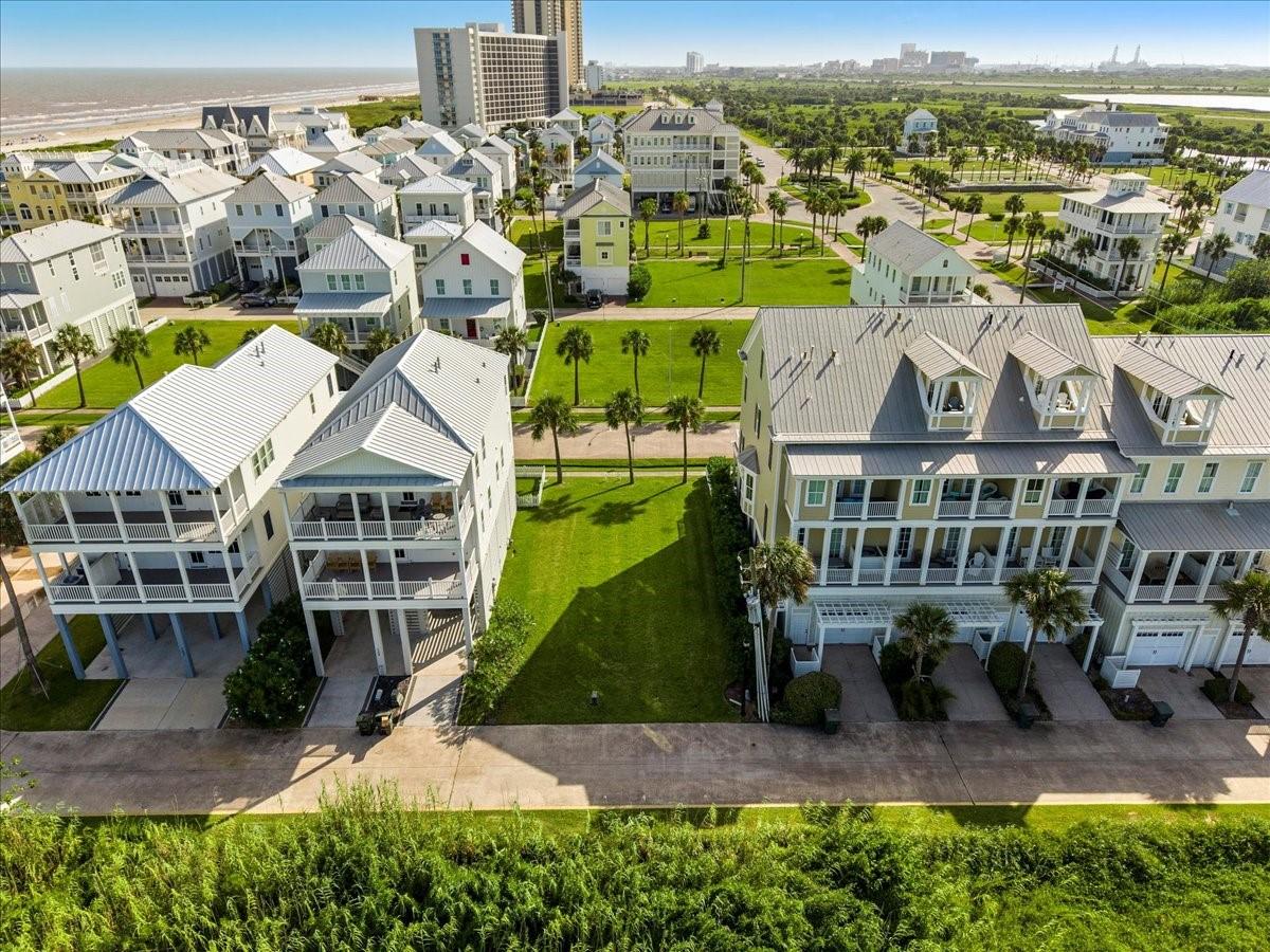 Image 2: This double lot is the perfect place to build your