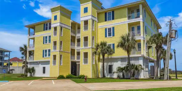 4241 Pointe West Drive