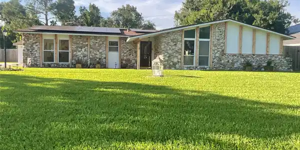 654 N Flamingo Drive