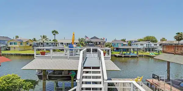 Image 2: View of the catwalk to the upper party deck of the