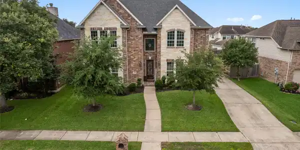 2202 Water Way