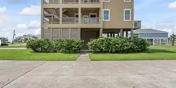 4102 Defender Lane