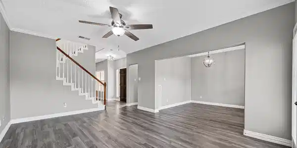 2034 Glencove Drive