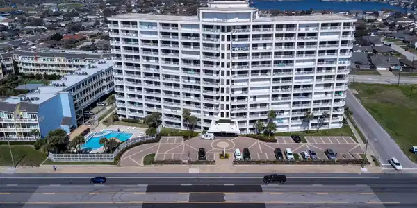 7700 Seawall Boulevard