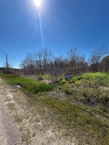00 Bayshore Dr west