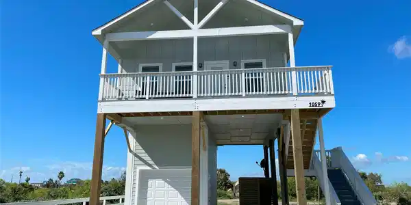 1059 Shady Lane