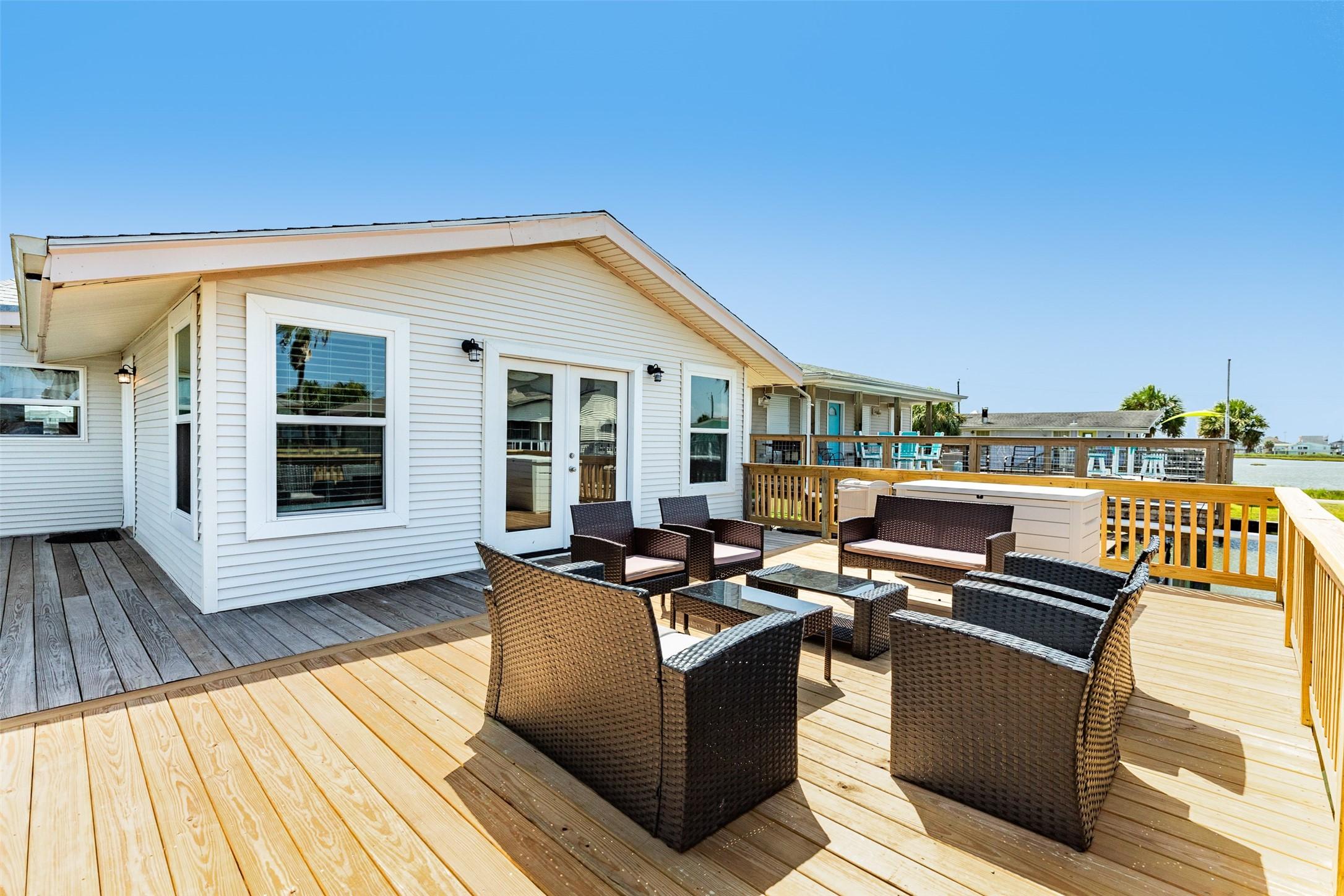 Image 3: New expanded upper level deck