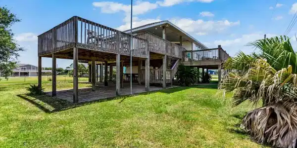 970 Gulfview Drive