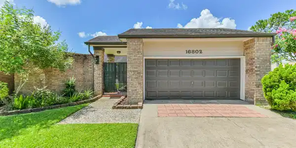 16802 Hartwood Way