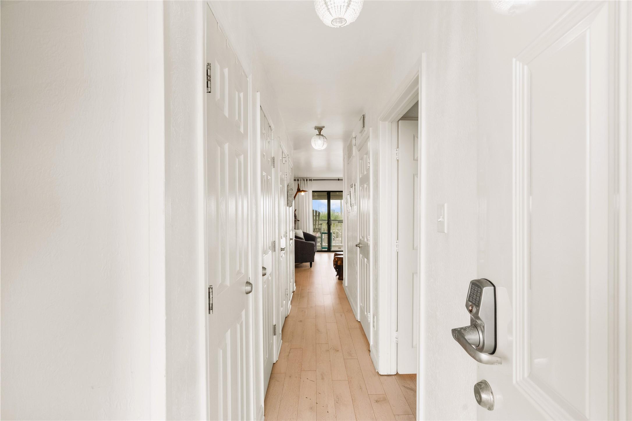 Image 2: Foyer