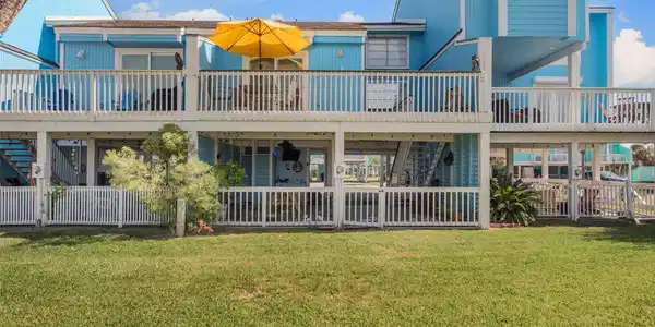 103 Jean Lafitte Cove