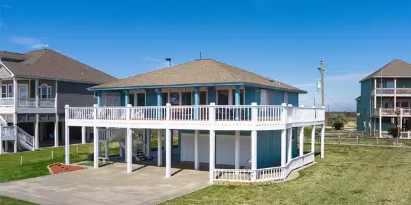 3225 Sea Castle Drive