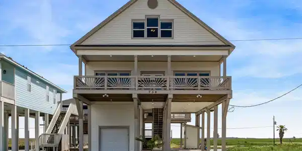 738 Dolphin Drive