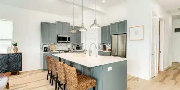 Image 4: Spacious kitchen with a breakfast bar...perfect fo